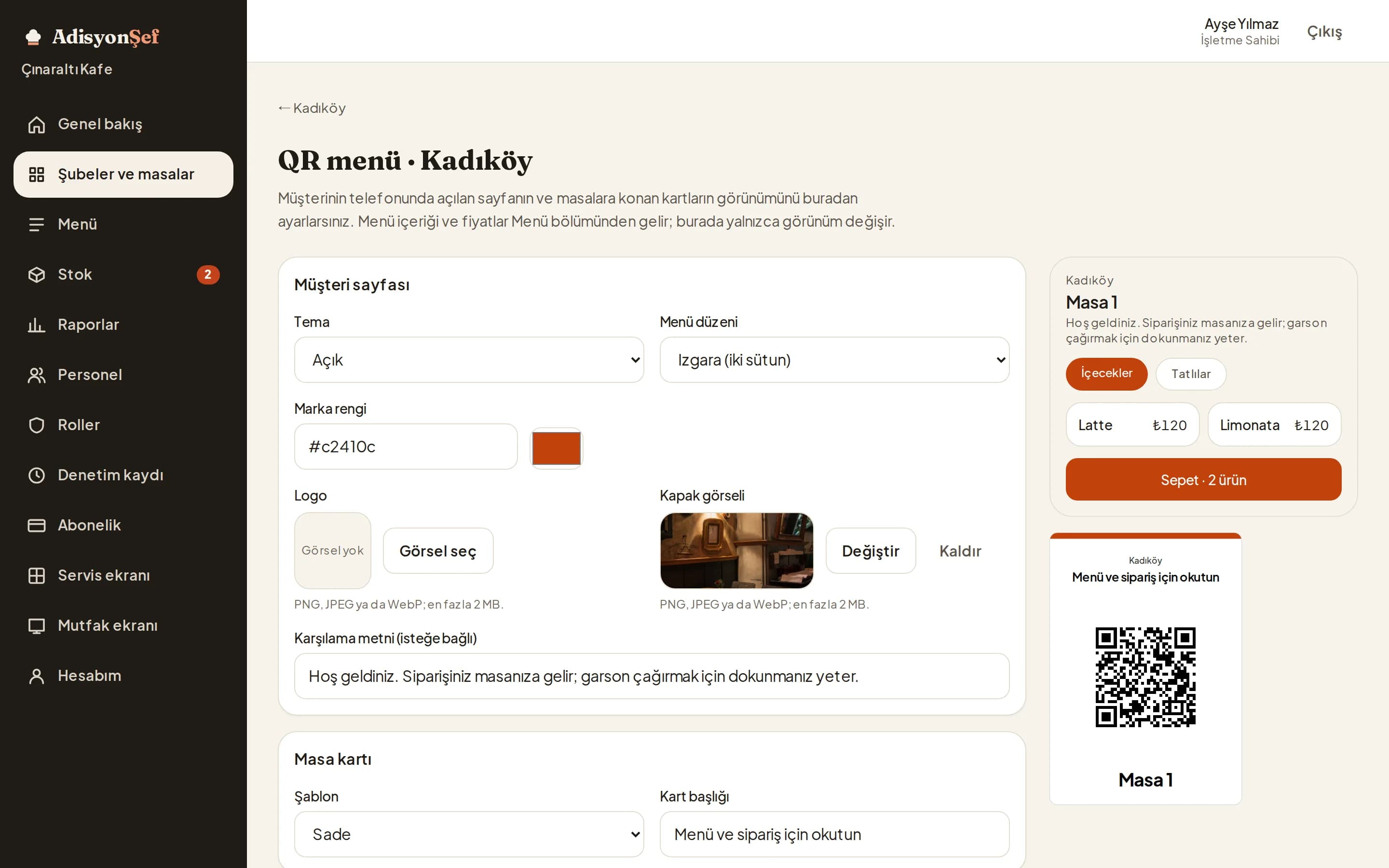 QR menü sayfası: tema, menü düzeni, marka rengi, logo, kapak görseli, karşılama metni ve sağda telefon önizlemesi ile masa kartı